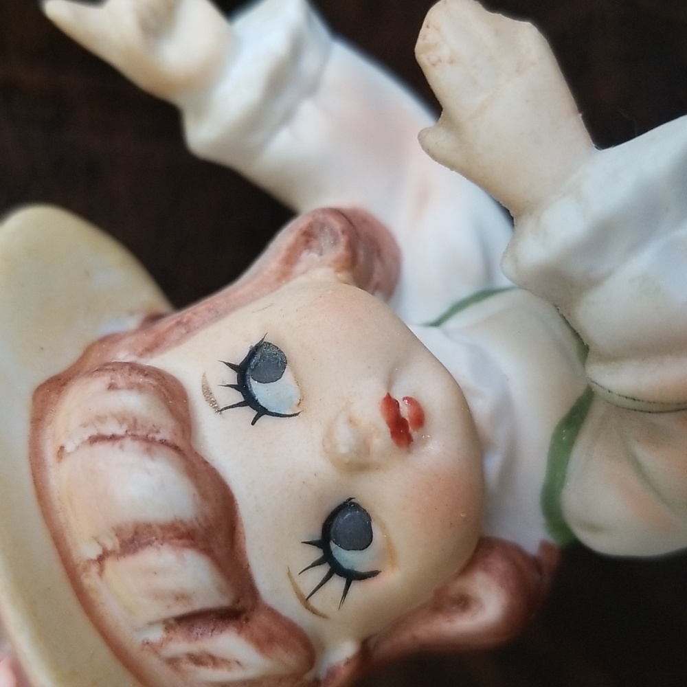 Vtg Adorable Little Green Dress Porcelain Baby Doll Figurine Made In Japan